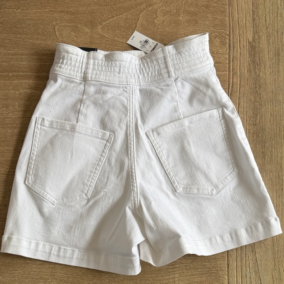 Express High Waist White Button Shorts - Picture 2 of 2